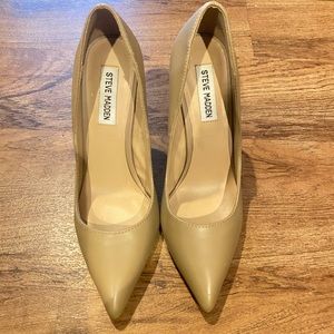 Steve Madden Pumps
